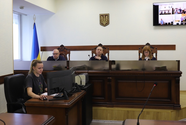 ФЕДЕРАЦІЯ ПРОФСПІЛОК УКРАЇНИ: АПЕЛЯЦІЙНИЙ СУД ЗАЛИШИВ БЕЗ ЗАДОВОЛЕННЯ СКАРГУ ЩОДО БУДИНКУ ПРОФСПІЛОК ТА МЦКМ