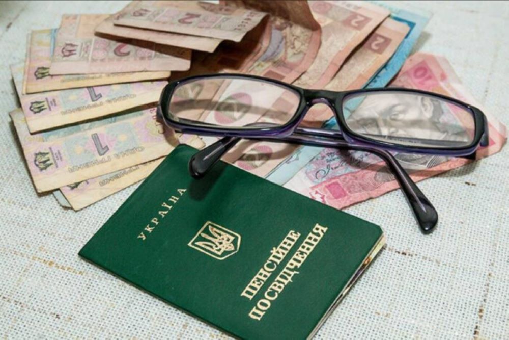 З 1 СІЧНЯ 2026 РОКУ В УКРАЇНІ ПІДВИЩУЮТЬСЯ ВИМОГИ ДО СТРАХОВОГО СТАЖУ ДЛЯ ВИХОДУ НА ПЕНСІЮ ЗА ВІКОМ